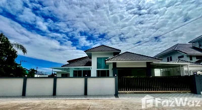 Houses for sale : 3 Bedroom House for sale in Nong Prue, Chon Buri  5887627
