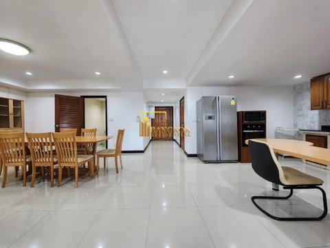 Royal Castle | 3 Bedroom Condo in Phrom Phong - BR9230CD