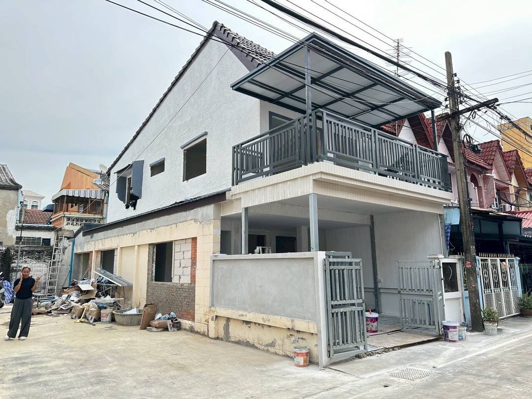 รูป เปิดจอง! ทาวน์เฮ้าส์ 2 ชั้น หลังมุม ซอยประชาราษฎร์ 14 | ทำเลเมืองนนท์ ใกล้ BTS/Big C | 2.69 ลบ. - รูปที่ 5/15