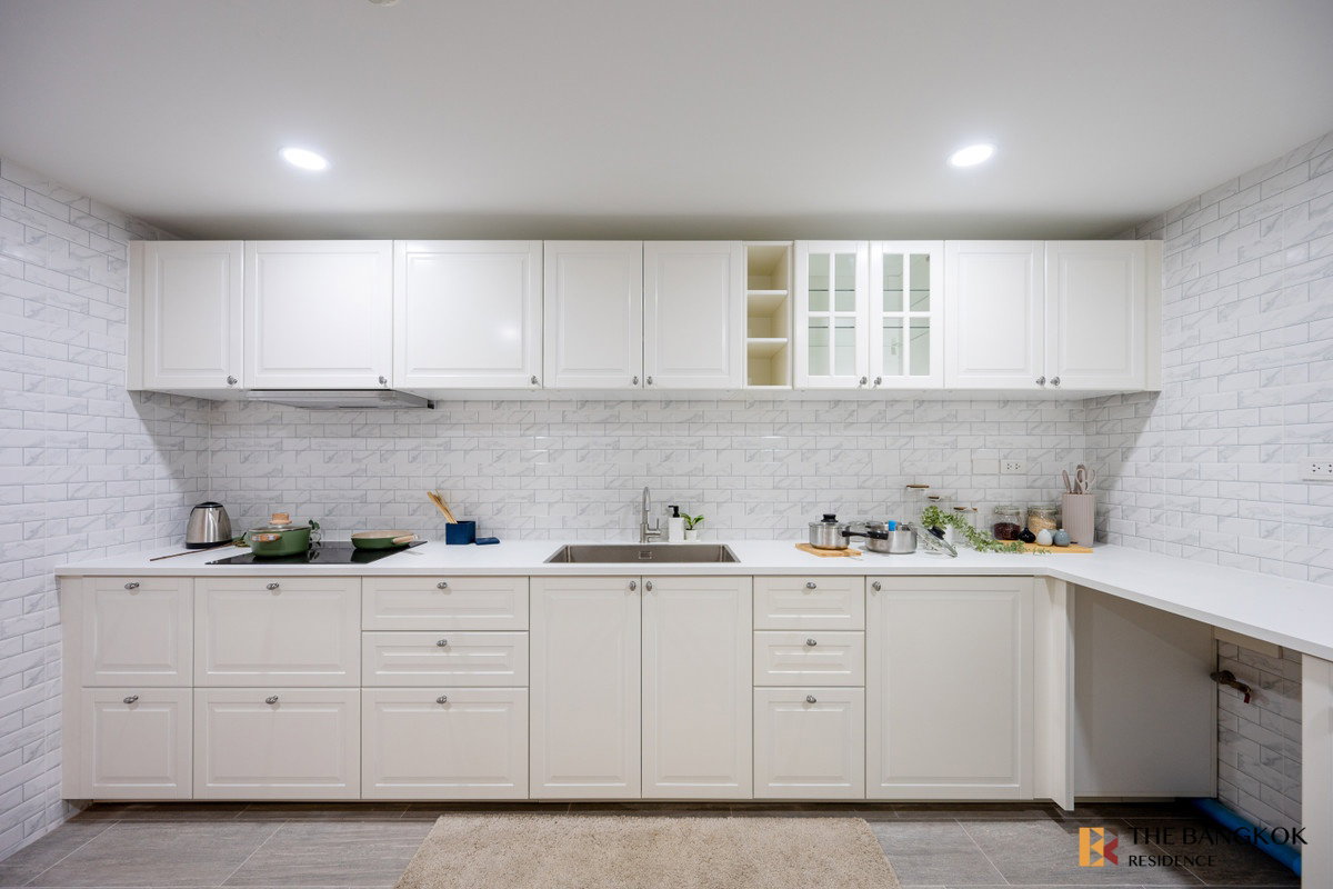 รูป  💥 ดีลพิเศษ!  💥ห้องรีโนเวทใหม่ Las Colinas Condo ใกล้ BTS อโศก - รูปที่ 19/20