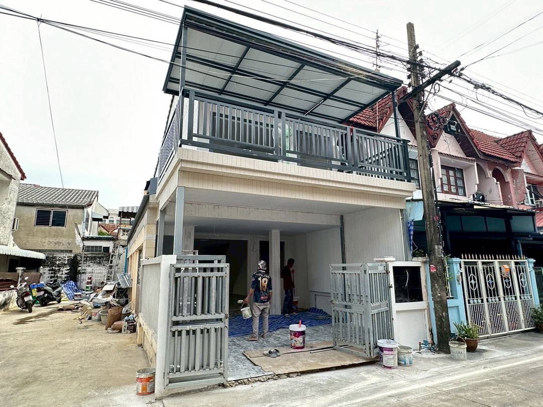 รูป เปิดจอง! ทาวน์เฮ้าส์ 2 ชั้น หลังมุม ซอยประชาราษฎร์ 14 | ทำเลเมืองนนท์ ใกล้ BTS/Big C | 2.69 ลบ. - รูปที่ 4/15