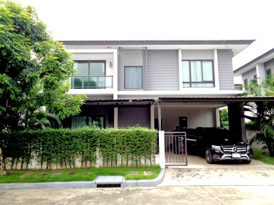 ขายบ้านเดี่ยว : 🚩 บ้านเดี่ยวหลังใหญ่ ใกล้ทางด่วน รามอินทรา-อาจณรงค์ ด่านจตุโชติ