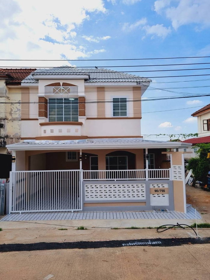 รูป ขายบ้าน ปิยวรารมย์ 1 ถนนบางกรวย–ไทรน้อย ทาวน์เฮาส์ 2 ชั้น หลังมุม ตกแต่งใหม่พร้อมอยู่ หลังบ้านไม่ติดใคร ราคาขายเพียง 2,890,000 บาท ฟรีโอน - รูปที่ 1/20