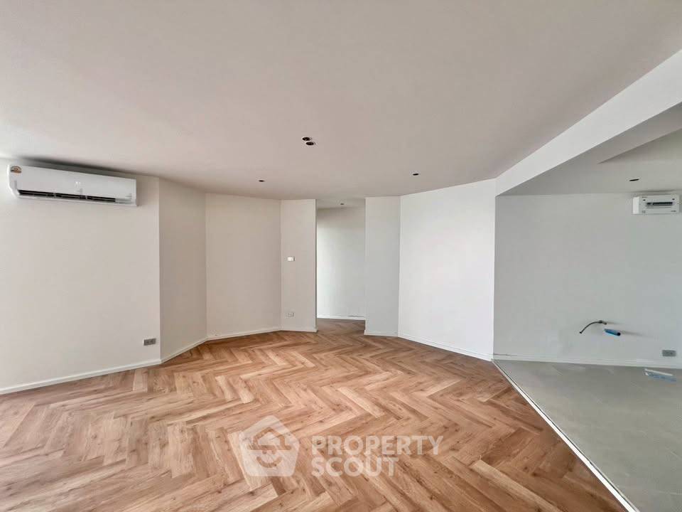 รูป คอนโด 2 ห้องนอน โครงการ เวียงปิงแมนชั่น ชั้น 13 ใกล้ มช. (ID 2417277) - รูปที่ 3/9