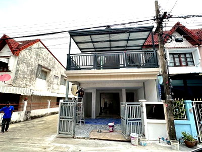 ทาวน์โฮม ถนนเรวดี : เปิดจอง! ทาวน์เฮ้าส์ 2 ชั้น หลังมุม ซอยประชาราษฎร์ 14 | ทำเลเมืองนนท์ ใกล้ BTS/Big C | 2.69 ลบ.