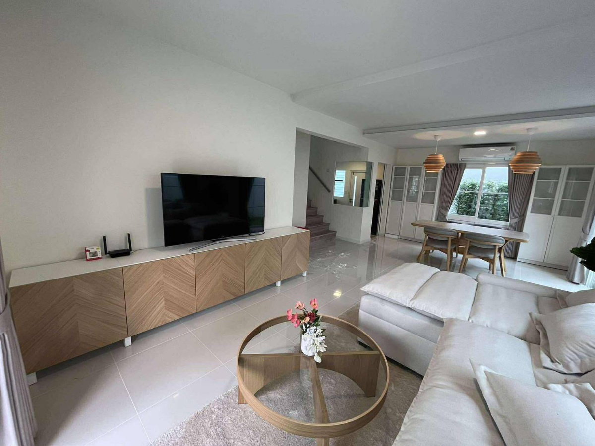 รูป ให้เช่าบ้าน Villagio 3 ศรีนครินทร์–บางนา 4  นอน (Rt-01) - รูปที่ 3/12