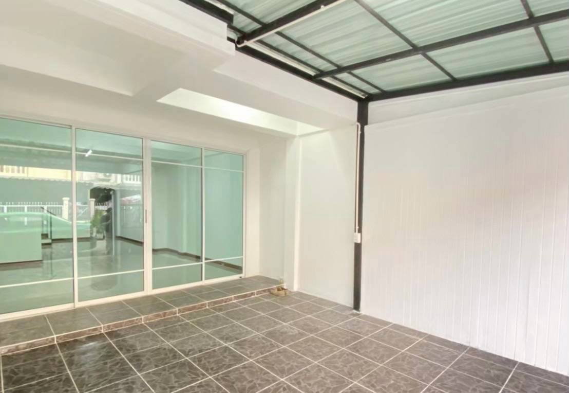 picture TownHouse Renovate For Sale 1.69 MB - 3/10