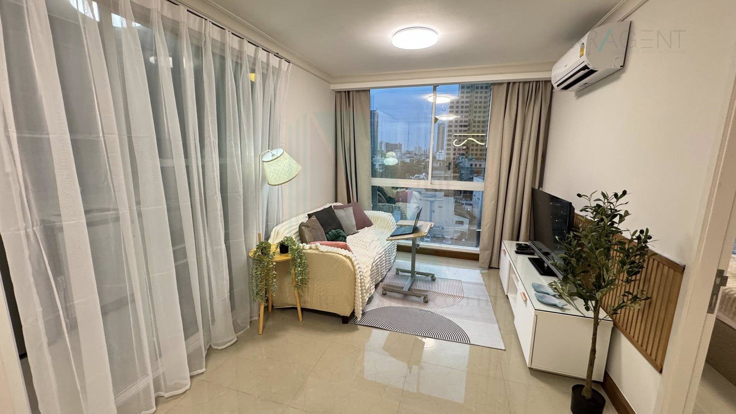 รูป 🎊 ให้เช่าคอนโด ชาโตว์ อินทาวน์ พหลโยธิน 11 อาคาร 1 ชั้น 8 1 ห้องนอน ขนาด 45 ตรม ใกล้ ธนาคารออมสิน - รูปที่ 4/8
