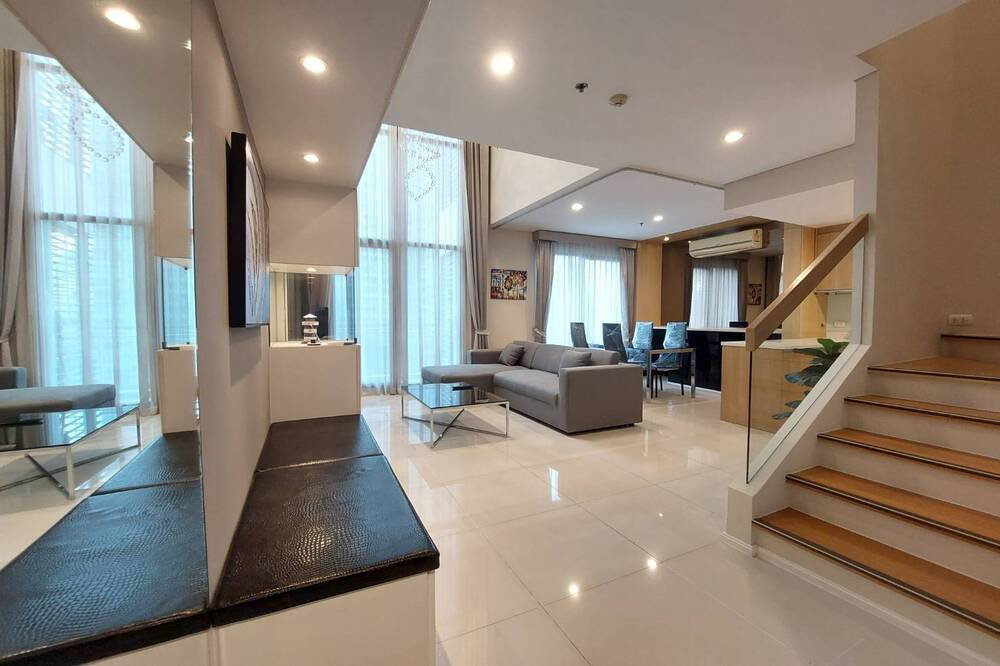 รูป ขายพร้อมผู้เช่า !! Code C20250800009..........Villa Asoke, 1 ห้องนอน, 1 ห้องน้ำ Duplex, แต่งครบ - รูปที่ 2/9
