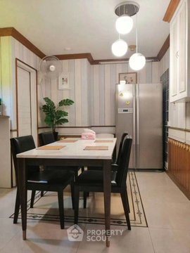 คอนโด 3 ห้องนอน 142 ตร.ม. ขาย ที่ริชมอนด์ พาเลซ ใกล้ BTS พร้อมพงษ์ (ID 2452517)