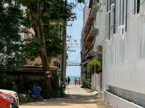 ที่ดินใกล้ชายหาดจอมเทียนเพียง200เมตร ที่ดินหายากใกล้ทะเลมาก 