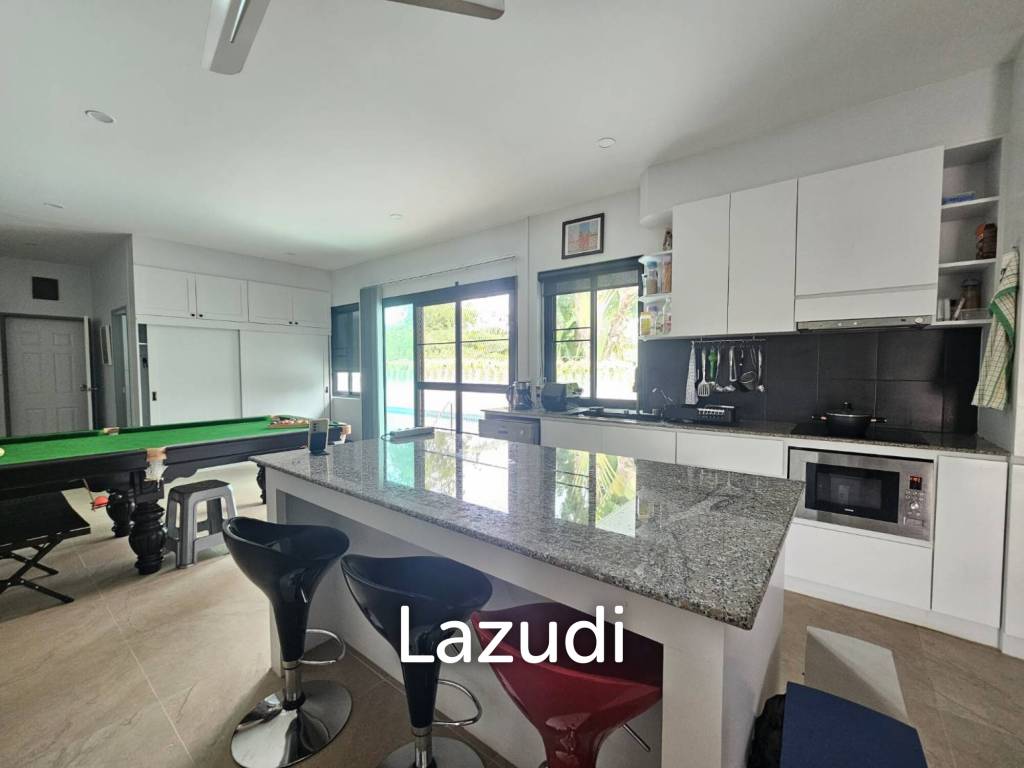 รูป Elegant 5 Bed Pool Villa in Hua Hin North - รูปที่ 21/55