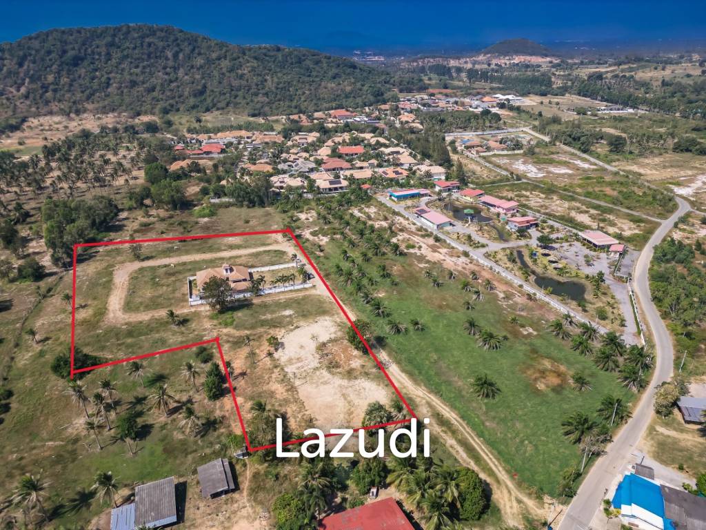 รูป Mountain Views Land with Pool villa construction 90 % completed in Pran Bu Ri - รูปที่ 5/8