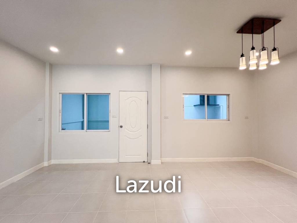 รูป 3-Bedroom Townhouse Near Central Phuket - รูปที่ 4/18