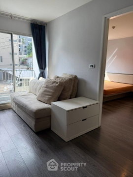 1-BR Condo At The Crest Sukhumvit 49 Near BTS Thong Lor (ID 2447395)