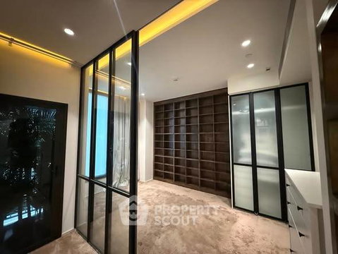 คอนโด 1 ห้องนอน Pet Friendly ที่ Muniq Sukhumvit 23 ใกล้ MRT สุขุมวิท 100 ม. (ID 2454297)