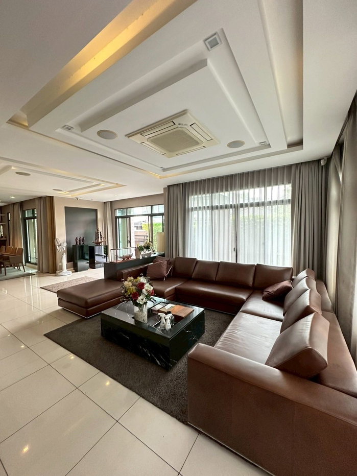 รูป ขายด่วน  The Palm Pattanakarn หั่นราคาขนาดนี้ บ้านสวยหลังใหญ่สุดคุ้ม‼️ - รูปที่ 3/21