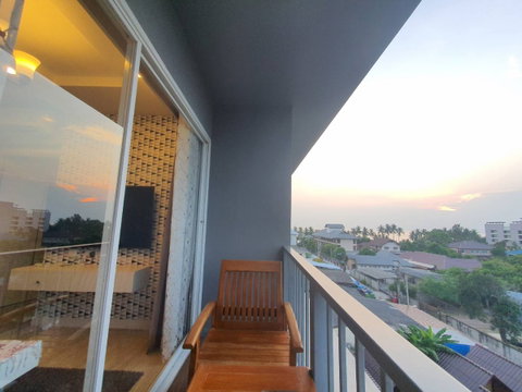 ขายคอนโดวิวทะเล บางแสน The Patio อาคาร B ใกล้มหาวิทยาลัยบูรพา 099-4265469