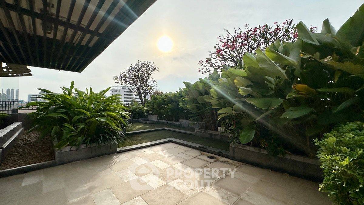 รูป คอนโด 2 ห้องนอน ขนาด 72 ตร.ม. ใกล้ย่านทองหล่อ Art @ Thonglor (ID 2455623) - รูปที่ 36/38