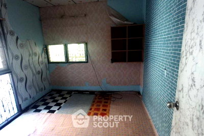 Houses for sale Nawamin Road : 3-BR House For Sale Srinakorn Phatthana Nawamin 24 Village (ID 2131302)