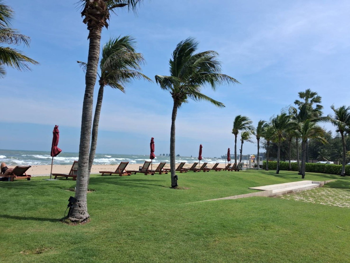 รูป "วิวทะเลหลักล้าน ในราคา 8.5 ล้านบาท! ขาย Bella Costa หัวหิน 3 ห้องนอน ห้องมุมชั้น 1 ถ้าอยากอายุยืนซื้ออยู่" - รูปที่ 5/17