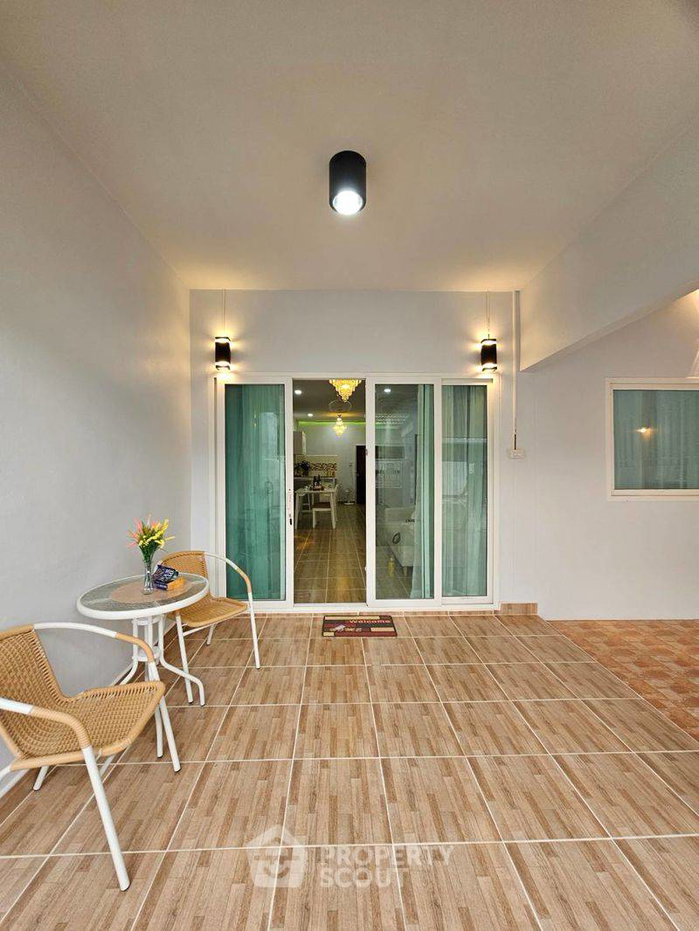 รูป บ้านขาย 2 ห้องนอน ราวิพร วิลเลจ 2 เลี้ยงสัตว์ได้ พื้นที่ 93 ตร.ม. (ID 2136017) - รูปที่ 2/12