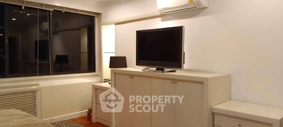 รูป คอนโด 2 ห้องนอน ให้เช่า Lake Green ใกล้ BTS อโศก (127 ตร.ม.) (ID 1929058) - รูปที่ 10/16