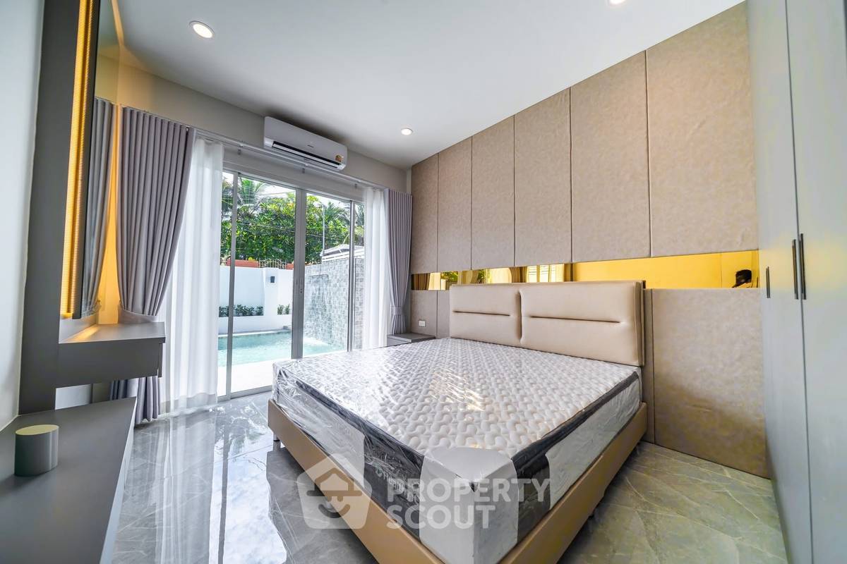 รูป บ้านเดี่ยว 5 ห้องนอน ขาย 250 ตร.ม. ในหนองปรือ พัทยา (ID 2169641) - รูปที่ 17/27