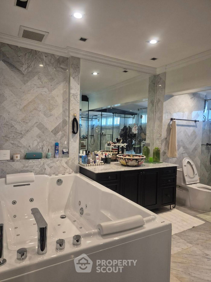 รูป บ้าน 4 ห้องนอน ให้เช่า โครงการ แลดรอมนาคคาม-รามอินทรา นวลจันทร์ บึงกุ่ม (ID 2456436) - รูปที่ 7/43