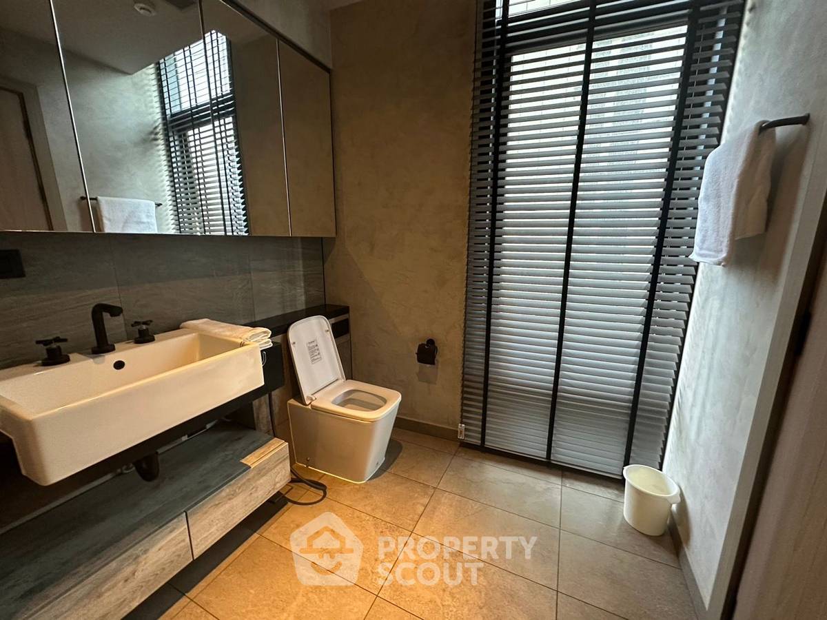 รูป คอนโด 2 ห้องนอน 88 ตร.ม. The Lofts Asoke ใกล้ MRT เพชรบุรี 300 ม. (ID 1034202) - รูปที่ 11/12