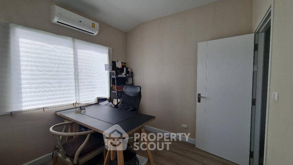 picture 3-BR House For Sale, Perfect Park Suwannabhumi, Min Buri (ID 1179211) - 10/22