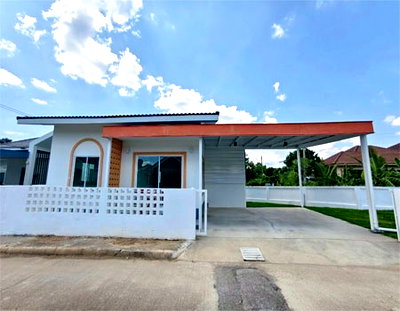 บ้านเดี่ยว ริมปิง ซูเปอร์มาเก็ท : ขาย บ้านสร้างใหม่ใกล้สี่แยกหนองจ๊อม (ลิขิตชีวัน) 2นอน2น้ำ 2.35ลบ. ด่วนๆๆ มีรายการแถมพิเศษให้ ทักแชทมาจ้า