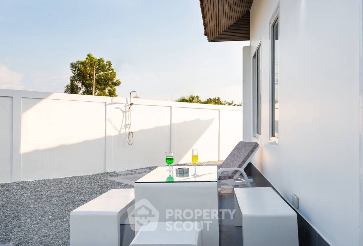 รูป ขายวิลล่า 4 ห้องนอน ในปง บางละมุง ชลบุรี พื้นที่ 425 ตร.ม. (ID 2162974) - รูปที่ 24/31