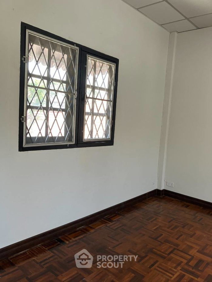 รูป บ้าน 4 ห้องนอน 210 ตร.ม. ใกล้ ARL บ้านทับช้าง กรุงธนบุรีเครทธ สะพานสูง (ขาย) (ID 1401630) - รูปที่ 14/16
