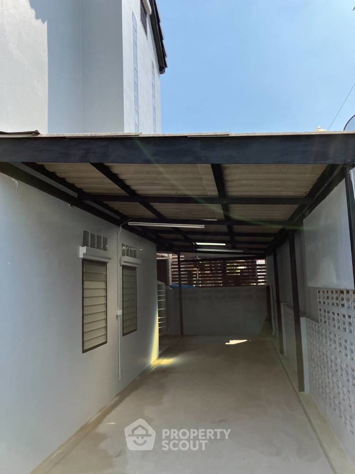 รูป บ้าน 4 ห้องนอน 210 ตร.ม. ใกล้ ARL บ้านทับช้าง กรุงธนบุรีเครทธ สะพานสูง (ขาย) (ID 1401630) - รูปที่ 4/16