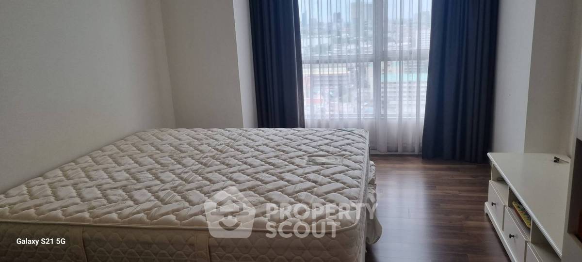 รูป คอนโด 1 ห้องนอน The Room Sathorn-Taksin ชั้น 18 ใกล้ BTS พรนิมิตร 300 ม. (ID 1343837) - รูปที่ 3/17