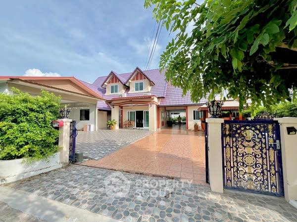 รูป บ้านวิลล่า 4 ห้องนอน ในโครงการ บ้านปาร์ค รุ่งเรือง พัทยาตะวันออก (ID 2133274) - รูปที่ 18/18