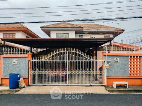 บ้าน 3 ห้องนอน หมู่บ้าน Baan Buathong 1 ใกล้ MRT คลองบางไผ่ 300 เมตร (ID 1996146)