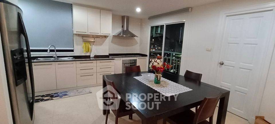 รูป คอนโด 2 ห้องนอน ให้เช่า Lake Green ใกล้ BTS อโศก (127 ตร.ม.) (ID 1929058) - รูปที่ 14/16