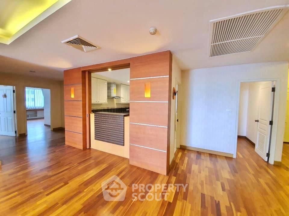 รูป คอนโด 4 ห้องนอน ขาย Riverine Place ชั้น 24 ใกล้ MRT แยกติวานนท์ (ID 566369) - รูปที่ 7/23