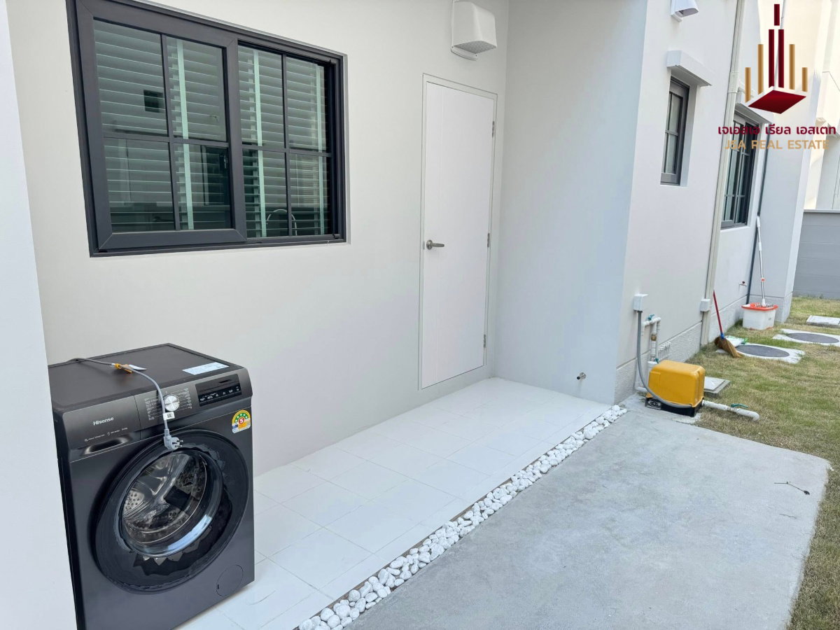 picture ✨ For Rent: Centro Bangna✨ 💰 Only 100,000 THB/month - 9/9