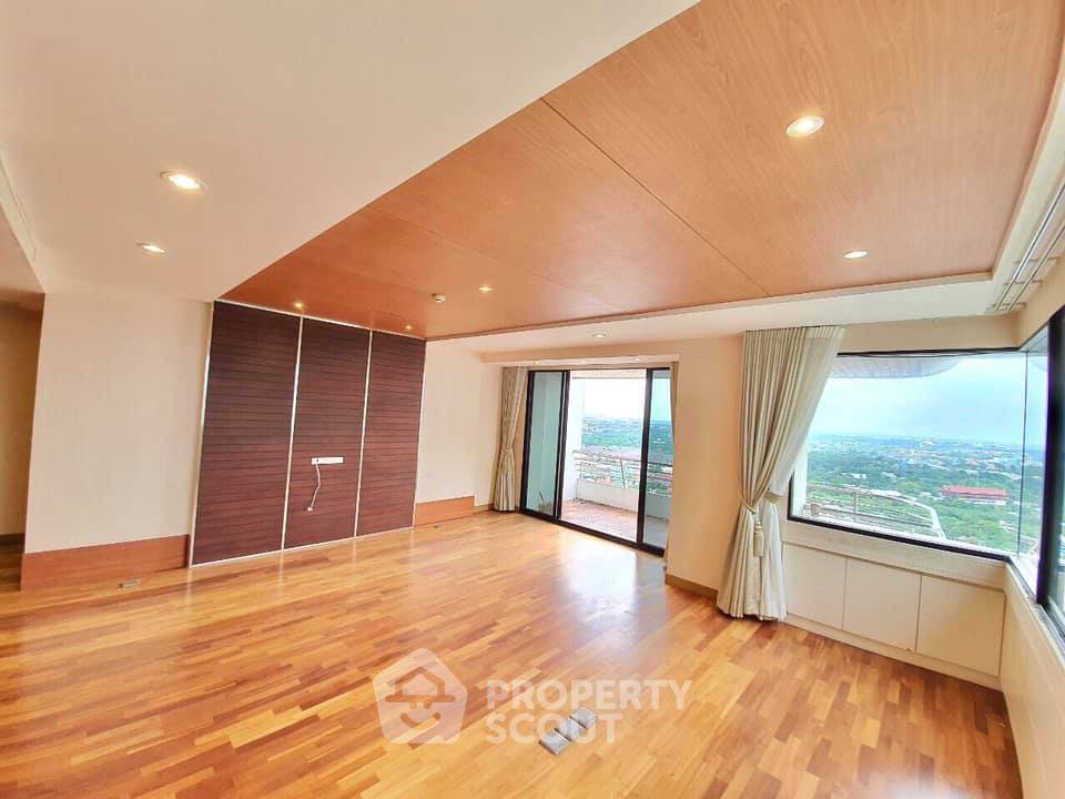 รูป คอนโด 4 ห้องนอน ขาย Riverine Place ชั้น 24 ใกล้ MRT แยกติวานนท์ (ID 566369) - รูปที่ 6/23