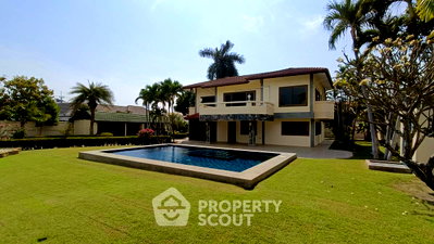 Houses for sale Hua Hin Bus Station : Pet-Friendly 4-BR House For Sale In Hua Hin, 270 Sqm (ID 2018222)