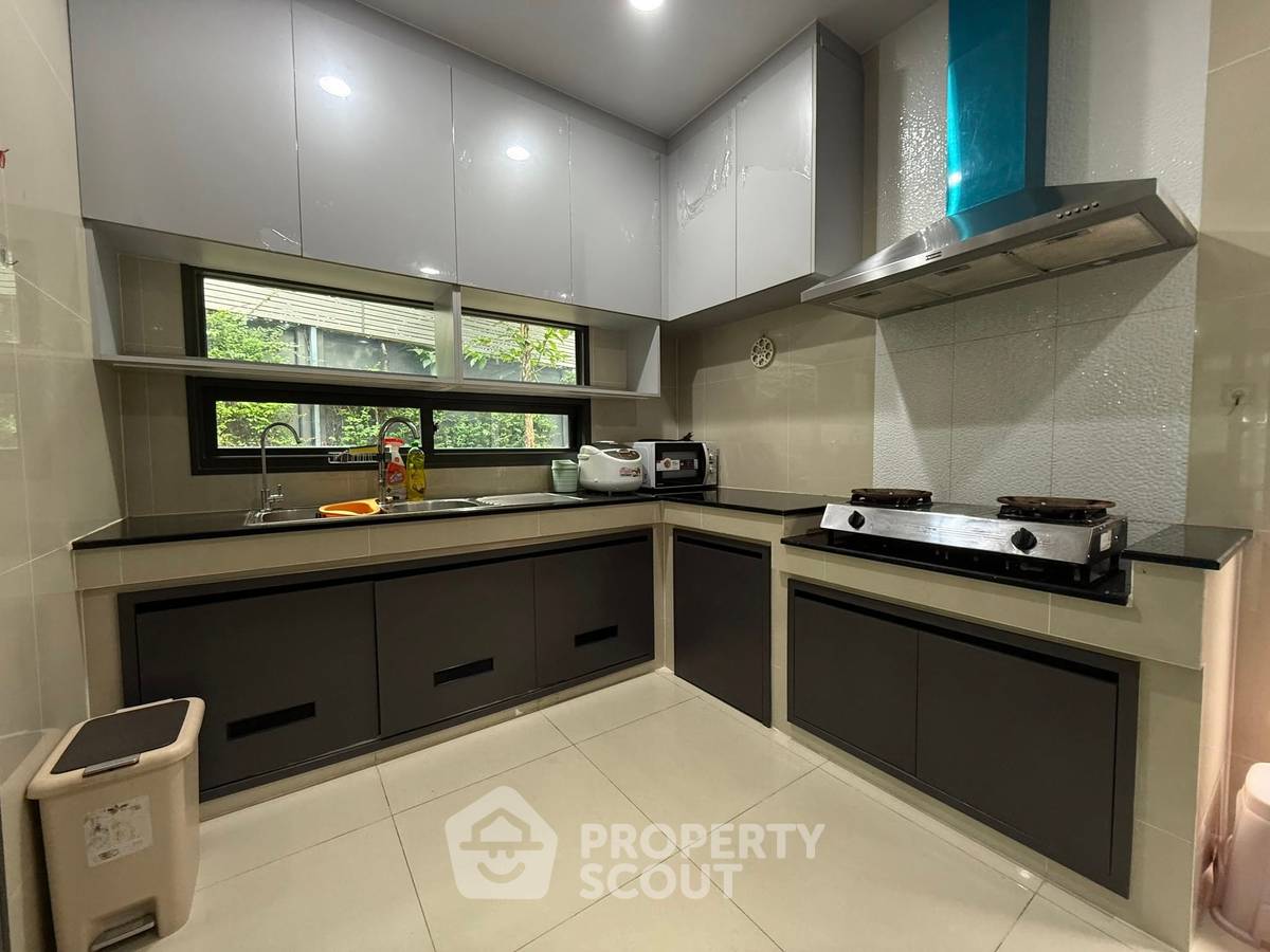 รูป บ้านเช่า 4 ห้องนอน โครงการ เซทธสิริ-กรุงเทพกรีฑา 2 ใกล้หัวหมาก (ID 2455026) - รูปที่ 5/15