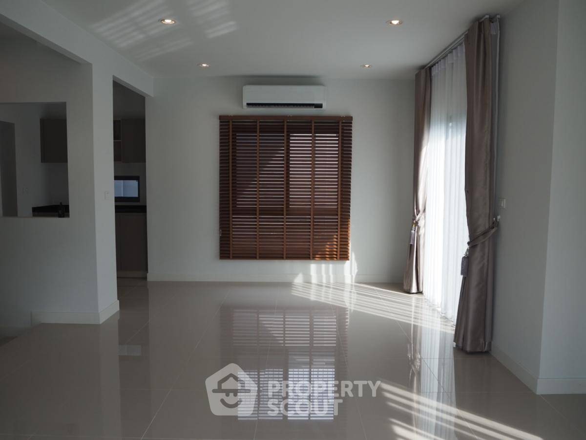 รูป ขายบ้าน 3 ห้องนอน โครงการ ศรัณศิริ ชัยพฤกษ์ - แจ้งวัฒนะ 135 ตร.ม. (คลองข่อย ปากเกร็ด นนทบุรี) (ID 1606936) - รูปที่ 2/16