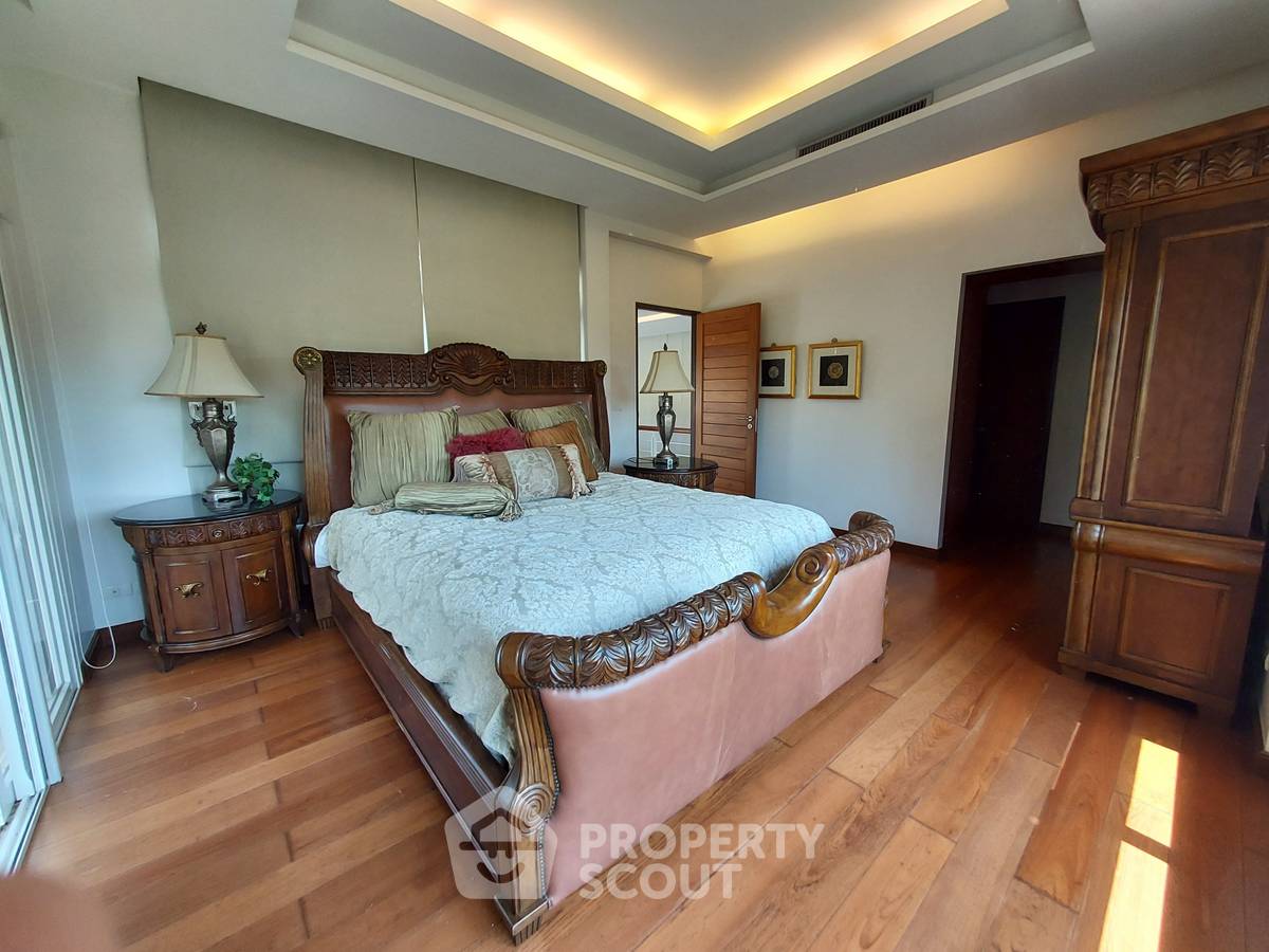 รูป บ้านท่ะเล พัทยา ให้เช่า วิลล่า 3 ห้องนอน ย่าน นาจอมเทียน สัตหีบ (ID 2110570) - รูปที่ 9/16