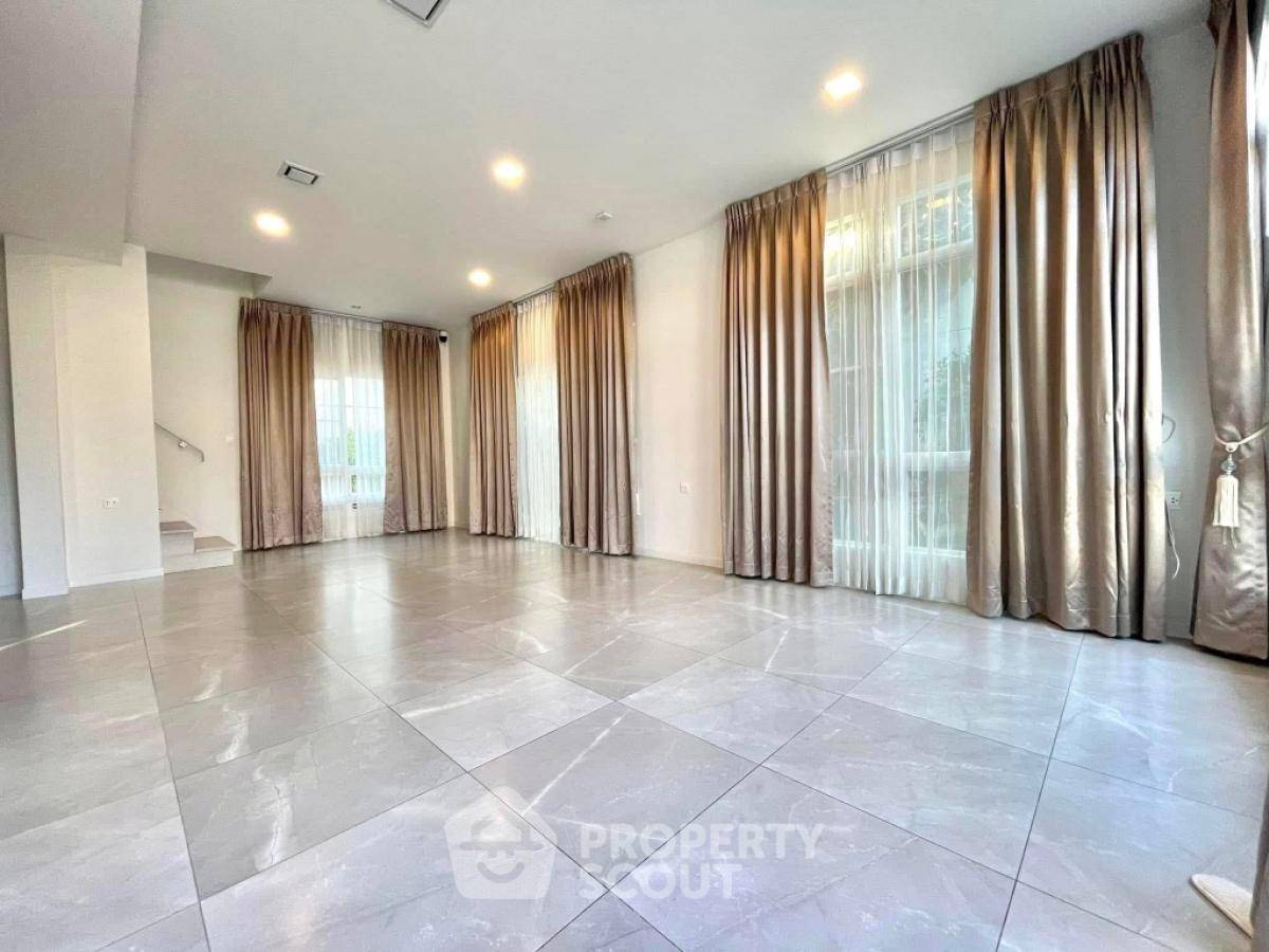 รูป บ้านเช่า 3 ห้องนอน แมนทนา บางนา-วงแหวน ใกล้ดอกไม้ เขตประเวศ (ID 2043766) - รูปที่ 2/17