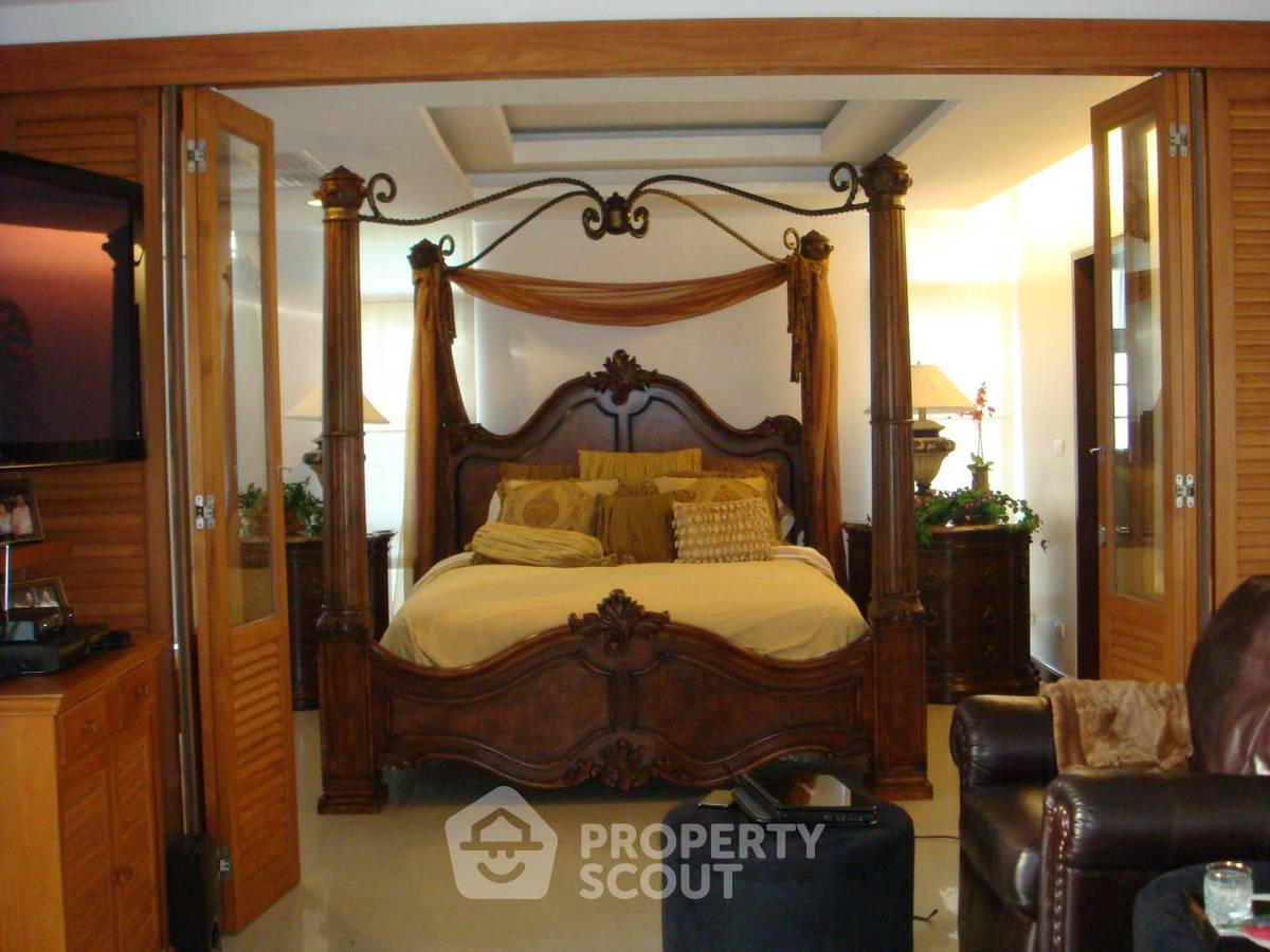 รูป บ้านท่ะเล พัทยา ให้เช่า วิลล่า 3 ห้องนอน ย่าน นาจอมเทียน สัตหีบ (ID 2110570) - รูปที่ 7/16