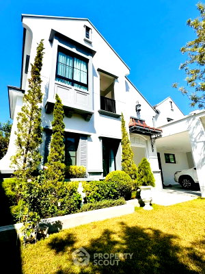 บ้านเดี่ยวให้เช่า : บ้าน 4 ห้องนอน พร้อมรับสัตว์เลี้ยง 302 ตร.ม. โครงการนันทวรรณ พระราม 9 ใกล้สะพานสูง (ID 1413449)