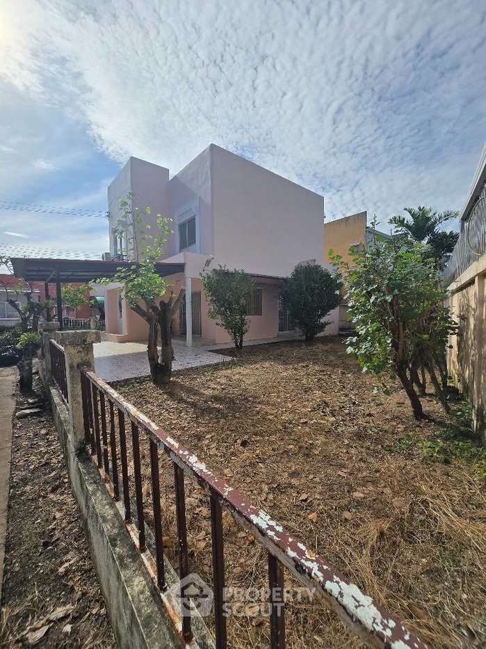 รูป บ้านเดี่ยว 2 ห้องนอน พร้อมเลี้ยงสัตว์ได้ ขาย ในหนองขาม ศรีราชา (93 ตร.ม.) (ID 1887414) - รูปที่ 3/10